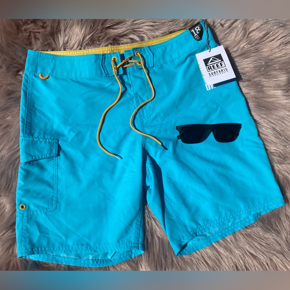 New with tag REEF SURFARIS BOARDSHORTS